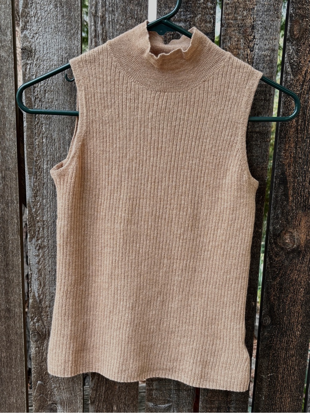 H By Halston 100% Extra Fine Merino Wool Ribbed Knit Sleeveless Sweater In Tan S